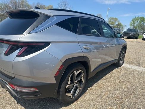 Used 2023 Hyundai Tucson SEL w/ Convenience Package FWD image 5