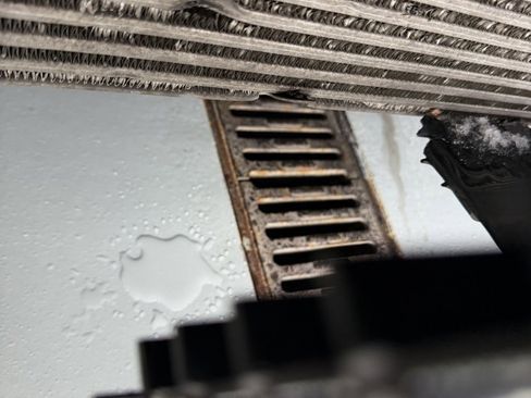 Used 2018 Kia Stinger GT image 4