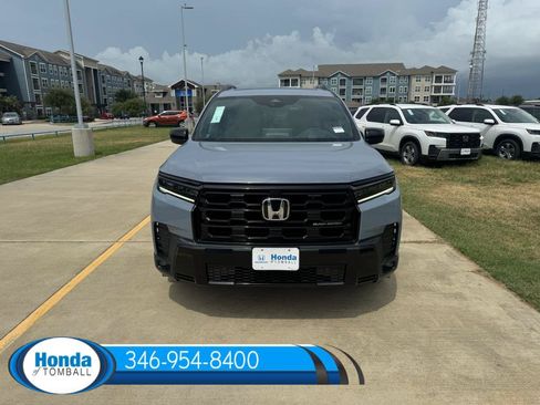 New 2026 Honda Pilot Black Edition image 2
