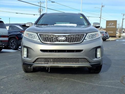 Used 2015 Kia Sorento SX image 2