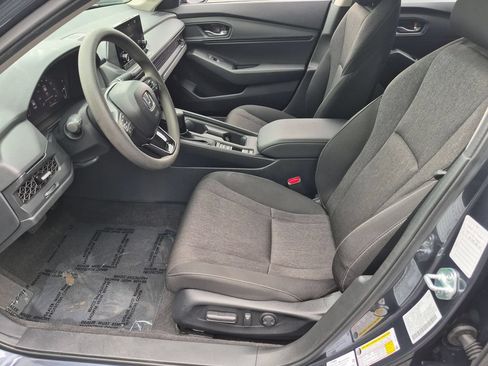 Used 2025 Honda Accord SE image 21