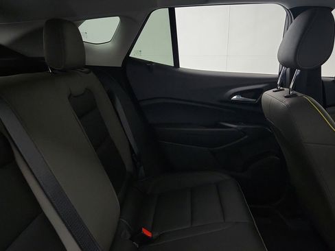 Used 2025 Chevrolet Trax ACTIV w/ Driver Confidence Package FWD image 22