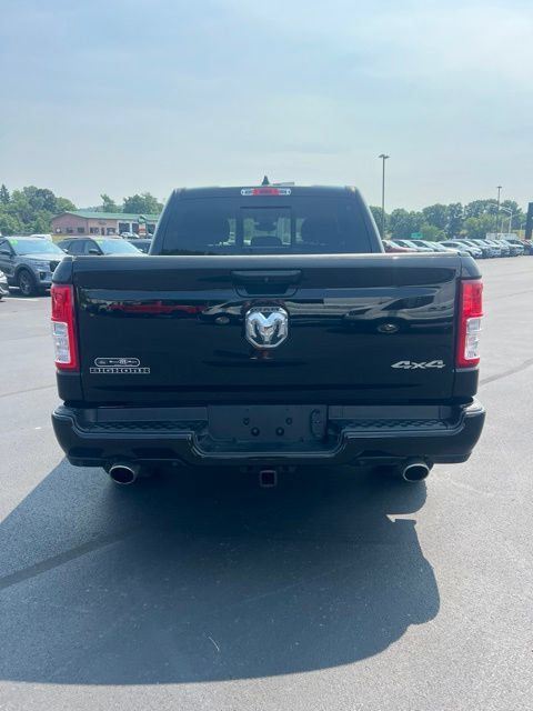 Used 2022 RAM 1500 4x4 Crew Cab image 6