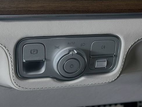 Certified 2025 Mercedes-Benz GLE 63 AMG S image 10