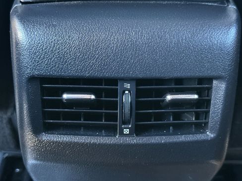 Used 2013 Lexus RX 450h AWD image 13