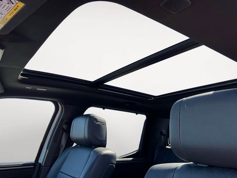 Used 2023 Toyota Tundra Platinum w/ Advanced Package image 27