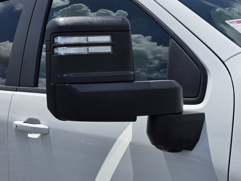 Certified 2025 Chevrolet Silverado 2500 LT w/ Convenience Package AWD/4WD image 14