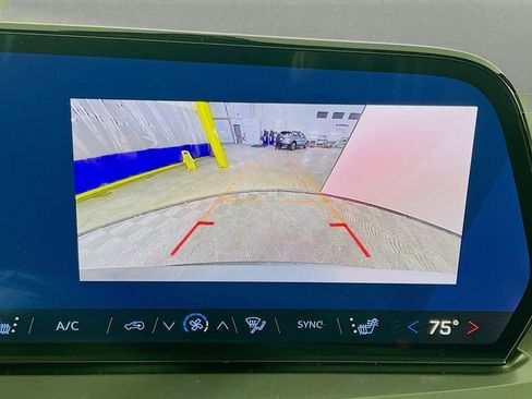 New 2026 Chevrolet Traverse LT w/ LPO, Floor Liner Package image 14