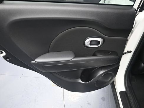 Used 2016 Kia Soul + w/ Designer's Package FWD image 26
