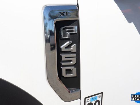 Used 2020 Ford F450 XL w/ Power Equipment Group image 39