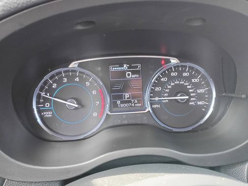 Used 2018 Subaru Forester 2.5i Touring AWD/4WD image 17