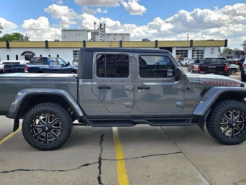 Used 2021 Jeep Gladiator Mojave AWD/4WD image 5
