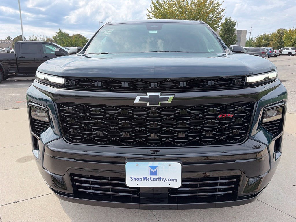 New 2027 Chevrolet Traverse RS AWD/4WD image 3