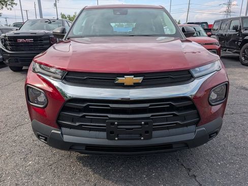 Used 2023 Chevrolet TrailBlazer LS AWD/4WD image 12