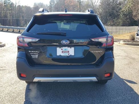 Used 2025 Subaru Outback Limited w/ Popular Package #2 image 5
