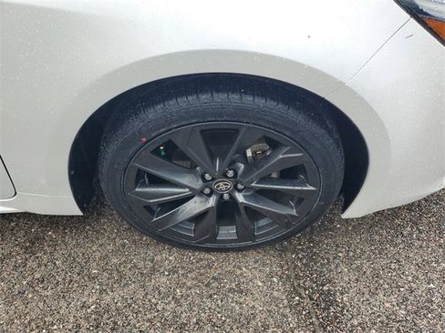 Used 2023 Toyota Corolla XSE image 6