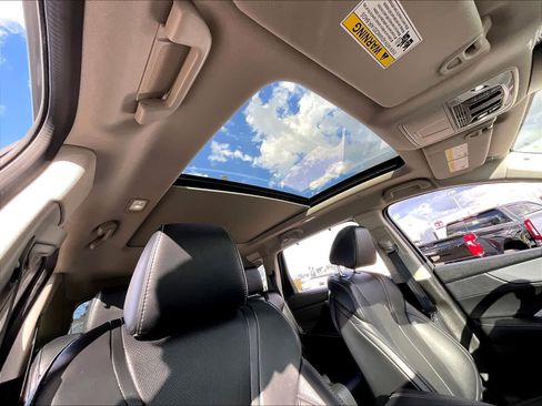 Used 2023 Acura MDX FWD w/ Technology Package image 24