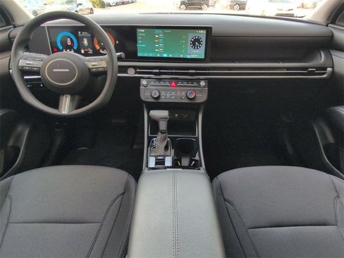 Certified 2026 Hyundai Tucson SE image 14