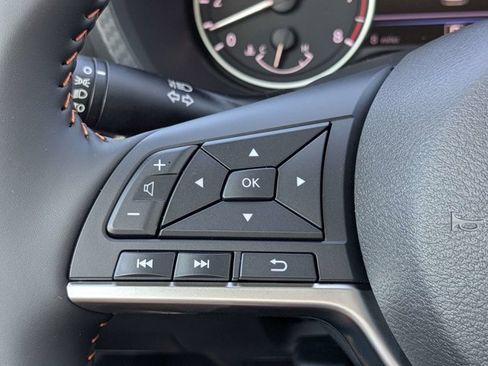 New 2025 Nissan Sentra SR w/ Midnight Edition image 22