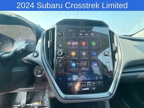 Used 2024 Subaru Crosstrek 2.5i Limited AWD/4WD image 25