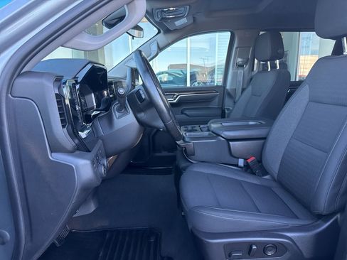 Used 2023 Chevrolet Silverado 1500 RST image 18