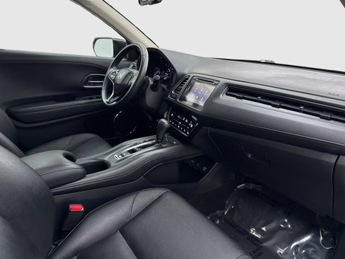 Used 2018 Honda HR-V EX-L image 41