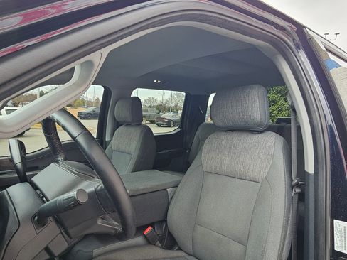 Used 2021 Ford F150 XLT w/ Equipment Group 302A High image 21