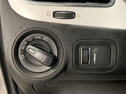 Used 2019 Dodge Journey SE w/ Premium Group image 26