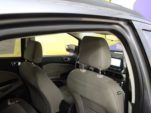 Used 2018 Ford EcoSport SE FWD image 10