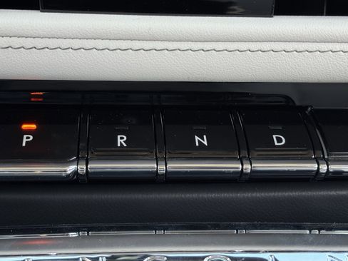 New 2026 Lincoln Aviator 2WD image 31