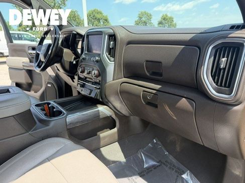 Used 2020 Chevrolet Silverado 2500 LTZ w/ LTZ Premium Package AWD/4WD image 42