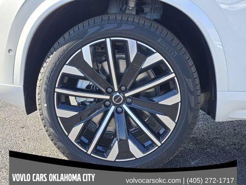 Used 2026 Volvo XC90 B6 Ultra w/ Protection Package Premier AWD/4WD image 12