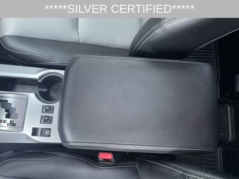Certified 2022 Toyota 4Runner SR5 Premium w/ Moonroof Package AWD/4WD image 28