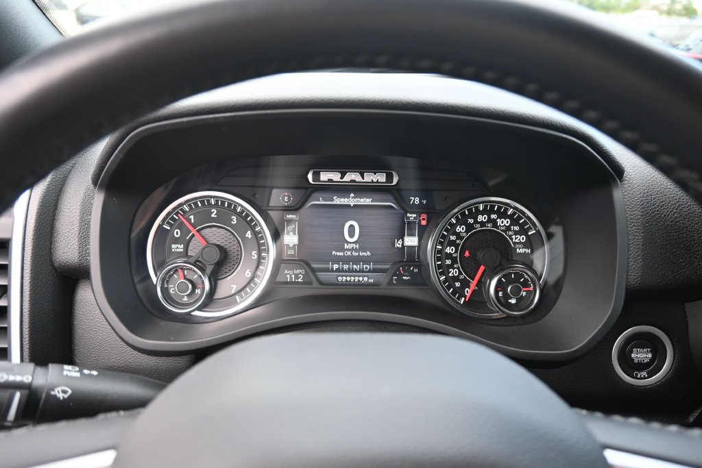 Used 2024 RAM 2500 Big Horn w/ Night Edition AWD/4WD image 32