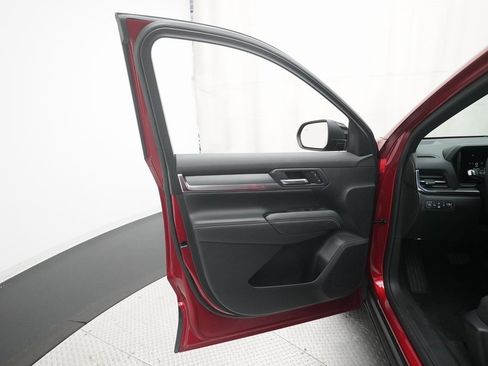 Used 2025 GMC Terrain Elevation w/ Black Edition image 26