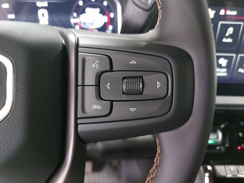 New 2026 GMC Sierra 2500 AT4 w/ AT4 Premium Plus Package image 17