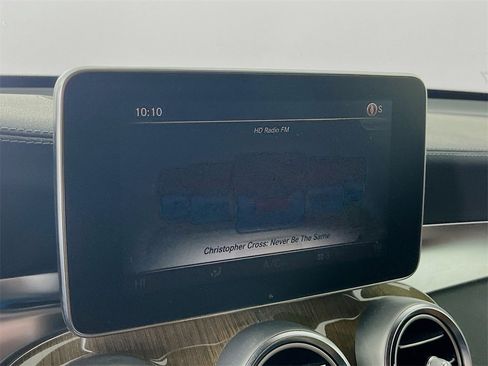 Used 2018 Mercedes-Benz GLC 300 image 14