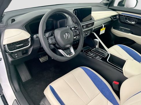 Used 2026 Acura ADX A-Spec w/ Advance Package FWD image 9