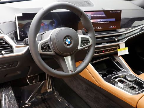 New 2026 BMW X6 xDrive40i image 7