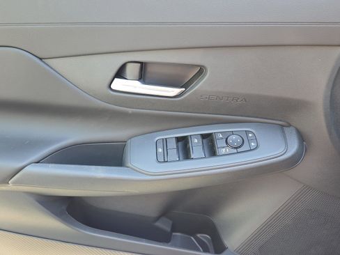 New 2026 Nissan Sentra SV w/ Floor Mat Package FWD image 10