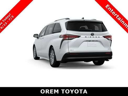 New 2026 Toyota Sienna XLE FWD image 7