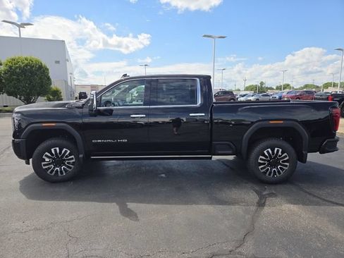 New 2026 GMC Sierra 3500 Denali Ultimate AWD/4WD image 23