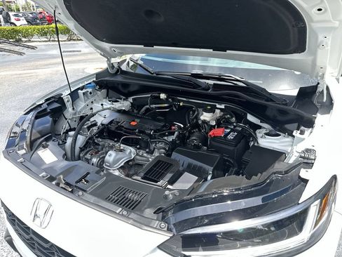 Certified 2024 Honda HR-V LX image 26
