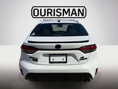 Certified 2024 Toyota Corolla SE w/ Convenience Package image 6