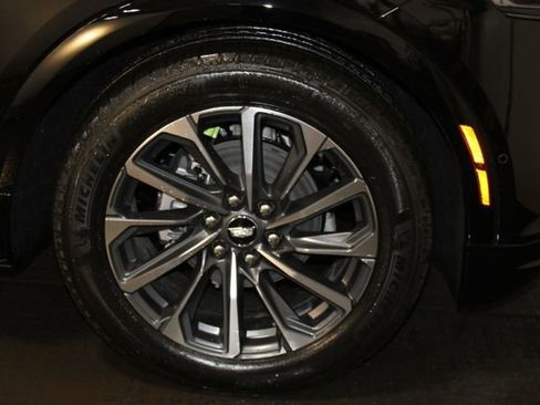 New 2026 Cadillac Lyriq Sport AWD/4WD image 39