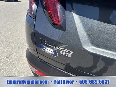 Used 2024 Hyundai Tucson Blue AWD/4WD image 5