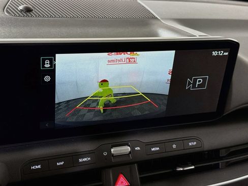 Used 2025 Kia K4 FWD image 6