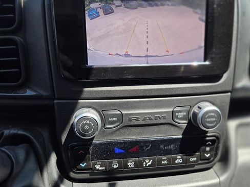 Used 2025 RAM ProMaster 3500 w/ Convenience Group FWD image 17