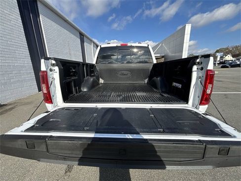 Used 2022 Ford F150 XLT w/ Equipment Group 302A High image 20