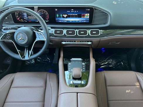 New 2026 Mercedes-Benz GLE 450 4MATIC image 13